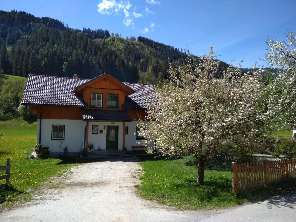 Gästehaus Blonbauer Privatunterkunft Schladming